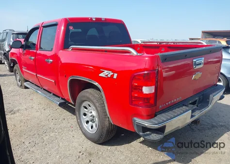 2013 Chevrolet Silverado 1500 Lt from USA, damaged, VIN 3GCPCSEA1DG113637